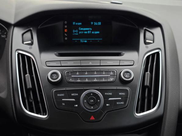 Ford Focus III Рестайлинг с пробегом 2015 года, цена 1 469 000 рублей, 7846 км, хэтчбек, Автокод Объявления