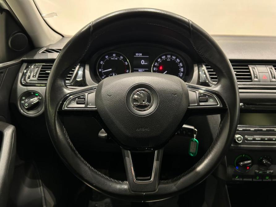 Skoda Rapid I Санкт-Петербург  - изображение 20