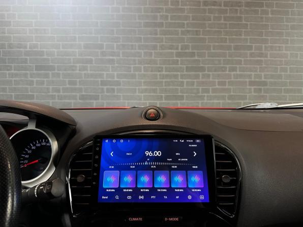 Nissan Juke I с пробегом 2014 года, цена 1 319 000 рублей, 81592 км, внедорожник, Автокод Объявления