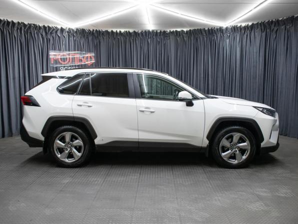 Toyota RAV4 V (XA50) с пробегом 2019 года, цена 2 649 000 рублей, 121088 км, внедорожник, Автокод Объявления