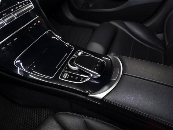 Mercedes-Benz C-Класс IV (W205) Рестайлинг с пробегом 2019 года, цена 3 410 000 рублей, 96823 км, седан, Автокод Объявления