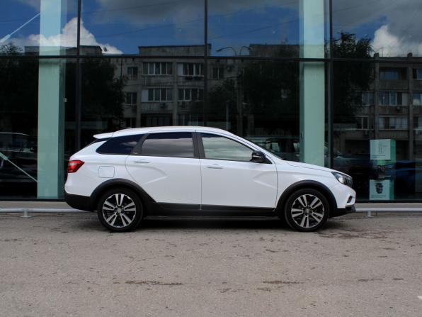 Lada (ВАЗ) Vesta I с пробегом 2021 года, цена 1 284 000 рублей, 78781 км, универсал, Автокод Объявления