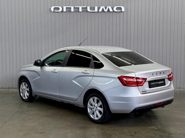 Lada (ВАЗ) Vesta I с пробегом 2021 года, цена 997 000 рублей, 92830 км, седан, Автокод Объявления