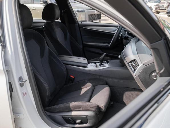 BMW 5 серии VII (G30/G31/G38) с пробегом 2019 года, цена 3 299 000 рублей, 114287 км, седан, Автокод Объявления