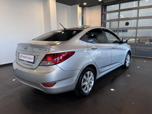 Hyundai Solaris I с пробегом 2012 года, цена 675 000 рублей, 168172 км, седан, Автокод Объявления