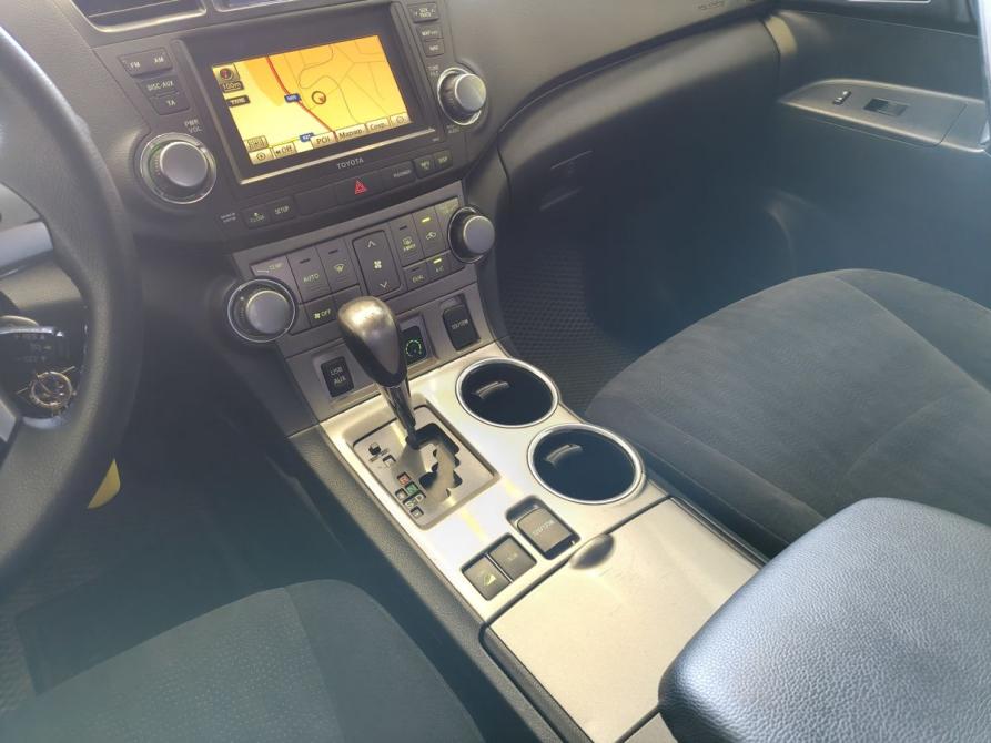 Toyota Highlander II (XU40) Рестайлинг Новосибирск  - изображение 11