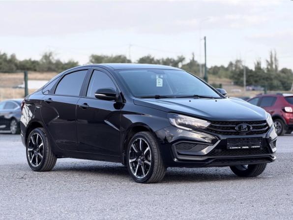 Lada (ВАЗ) Vesta I Рестайлинг (NG) с пробегом 2024 года, цена 1 399 000 рублей, 15675 км, седан, Автокод Объявления