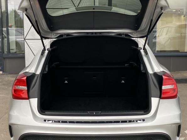 Mercedes-Benz GLA I (X156) с пробегом 2015 года, цена 2 199 000 рублей, 99000 км, внедорожник, Автокод Объявления