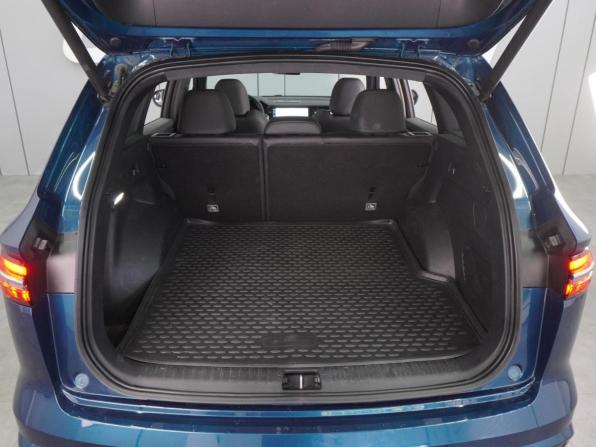 Geely Monjaro I с пробегом 2023 года, цена 3 392 000 рублей, 37946 км, внедорожник, Автокод Объявления