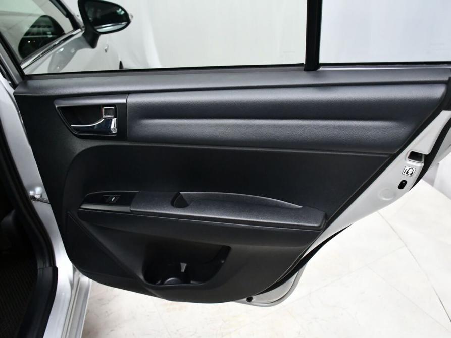 Toyota Corolla XI (E160 E170 E180) Рестайлинг 1 Новосибирск  - изображение 19