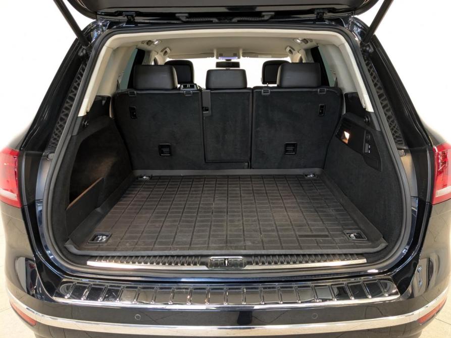 Volkswagen Touareg II Рестайлинг Санкт-Петербург  - изображение 10