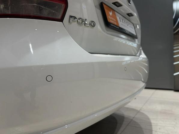 Volkswagen Polo V с пробегом 2014 года, цена 620 000 рублей, 235700 км, седан, Автокод Объявления