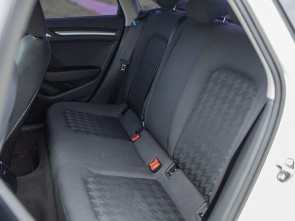 Audi A3 III (8V) с пробегом 2014 года, цена 1 250 000 рублей, 133567 км, седан, Автокод Объявления
