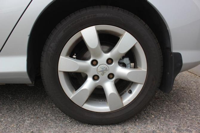Peugeot 308 I Рестайлинг с пробегом 2012 года, цена 557 000 рублей, 166073 км, хэтчбек, Автокод Объявления