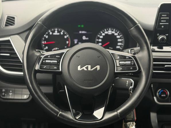Kia Seltos I с пробегом 2022 года, цена 2 499 000 рублей, 61093 км, внедорожник, Автокод Объявления
