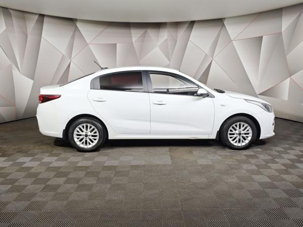 Kia Rio IV с пробегом 2018 года, цена 1 049 000 рублей, 200035 км, седан, Автокод Объявления