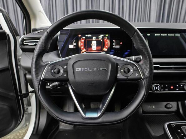 BAIC U5 Plus с пробегом 2023 года, цена 1 249 000 рублей, 28654 км, седан, Автокод Объявления