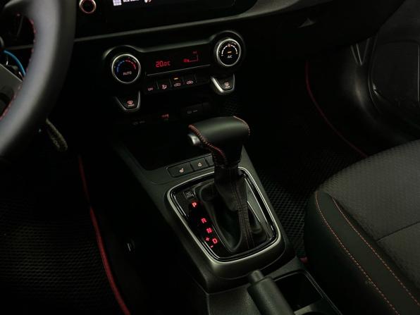 Kia Rio IV Рестайлинг с пробегом 2021 года, цена 1 650 000 рублей, 112774 км, седан, Автокод Объявления