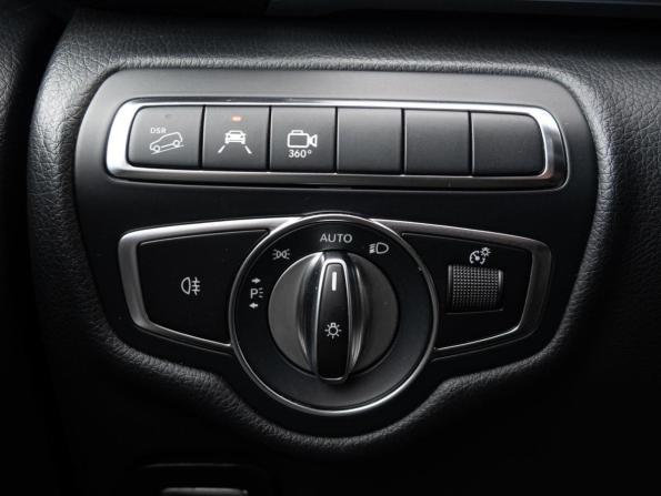Mercedes-Benz V-Класс III (W447) Рестайлинг с пробегом 2022 года, цена 8 640 000 рублей, 82797 км, минивэн, Автокод Объявления