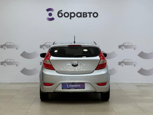 Hyundai Solaris I с пробегом 2012 года, цена 830 000 рублей, 127861 км, хэтчбек, Автокод Объявления