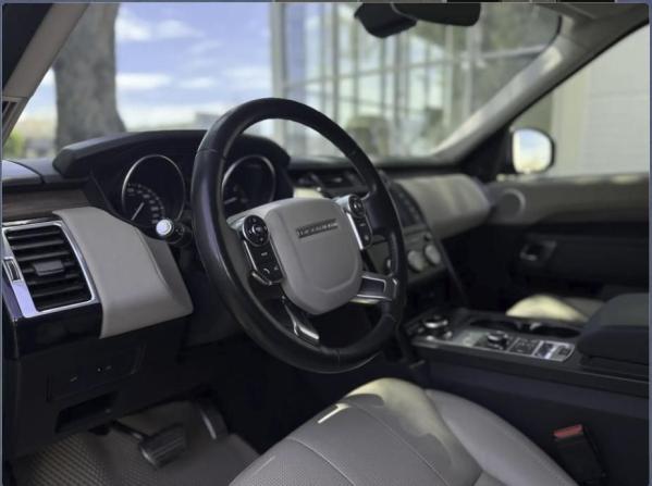 Land Rover Discovery V с пробегом 2017 года, цена 3 170 000 рублей, 237416 км, внедорожник, Автокод Объявления