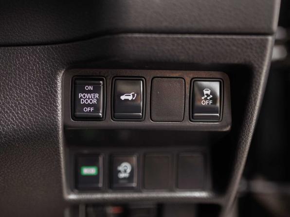 Nissan X-Trail III Рестайлинг с пробегом 2018 года, цена 2 100 000 рублей, 54473 км, внедорожник, Автокод Объявления