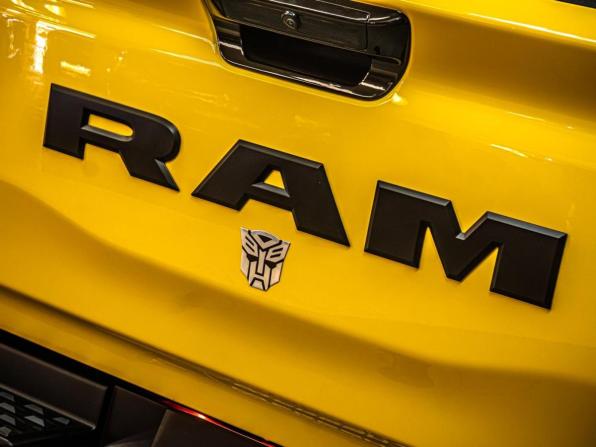 Ram 1500 V с пробегом 2023 года, цена 16 599 000 рублей, 30733 км, offers.body_type.unknown, Автокод Объявления
