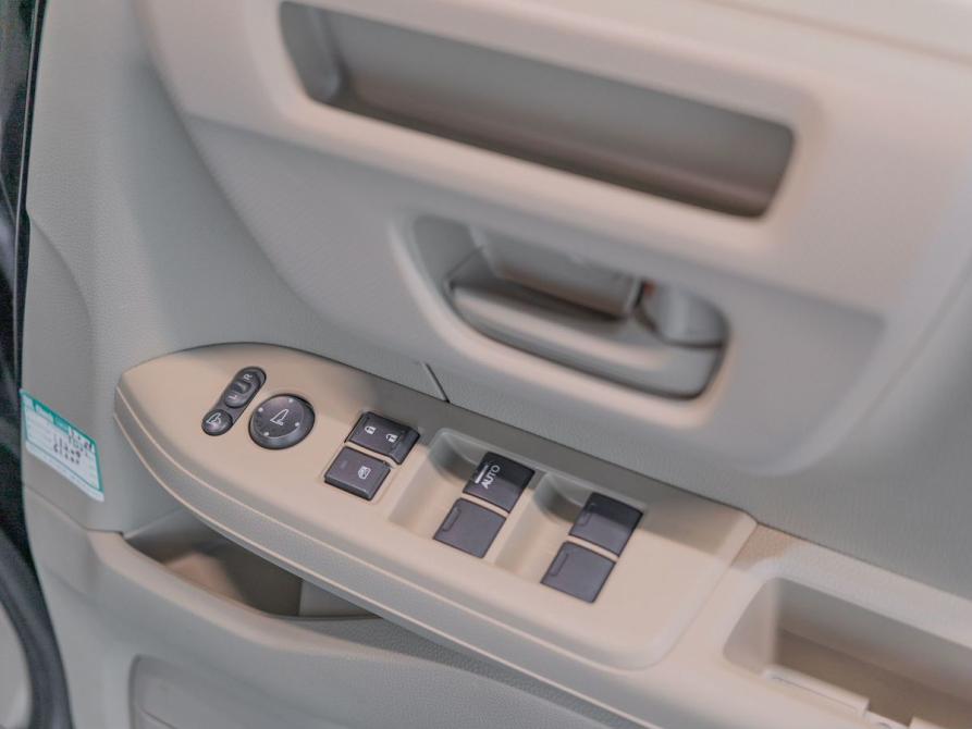 Honda N-BOX II Улан-Удэ  - изображение 13