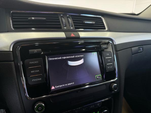 Skoda Superb II Рестайлинг с пробегом 2014 года, цена 1 549 000 рублей, 130000 км, лифтбек, Автокод Объявления