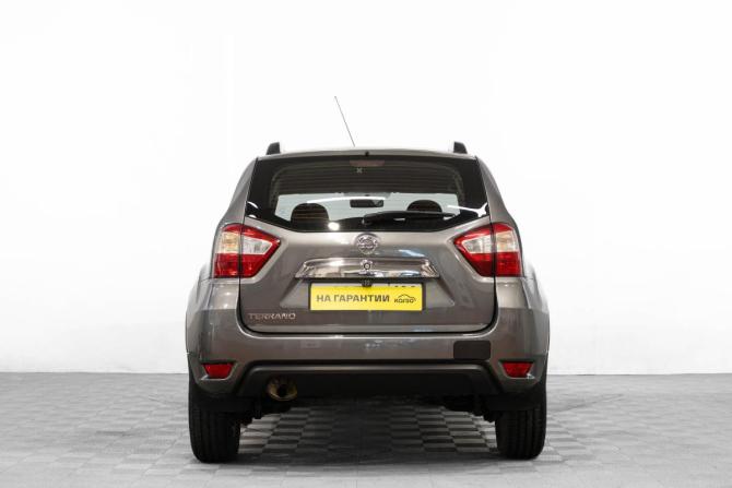 Nissan Terrano III (D10) с пробегом 2015 года, цена 999 000 рублей, 130000 км, внедорожник, Автокод Объявления
