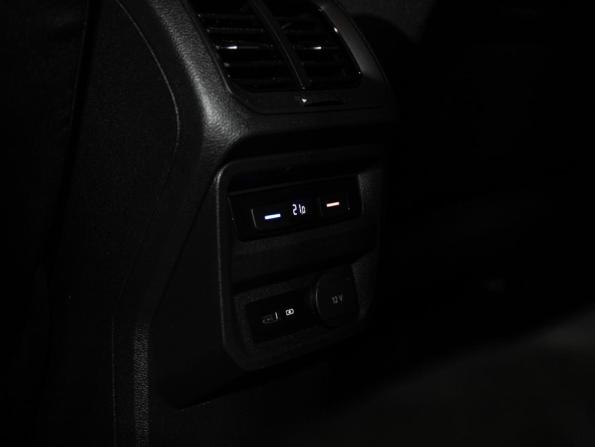 Volkswagen Tiguan II с пробегом 2020 года, цена 2 689 000 рублей, 69300 км, внедорожник, Автокод Объявления