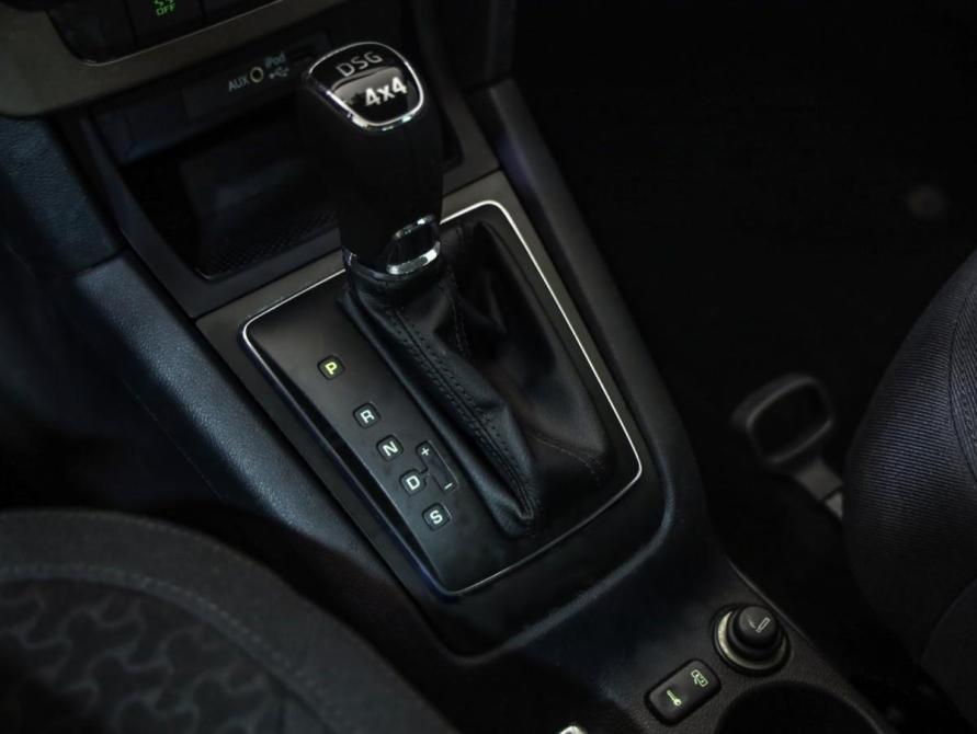 Skoda Yeti I Рестайлинг Санкт-Петербург  - изображение 16