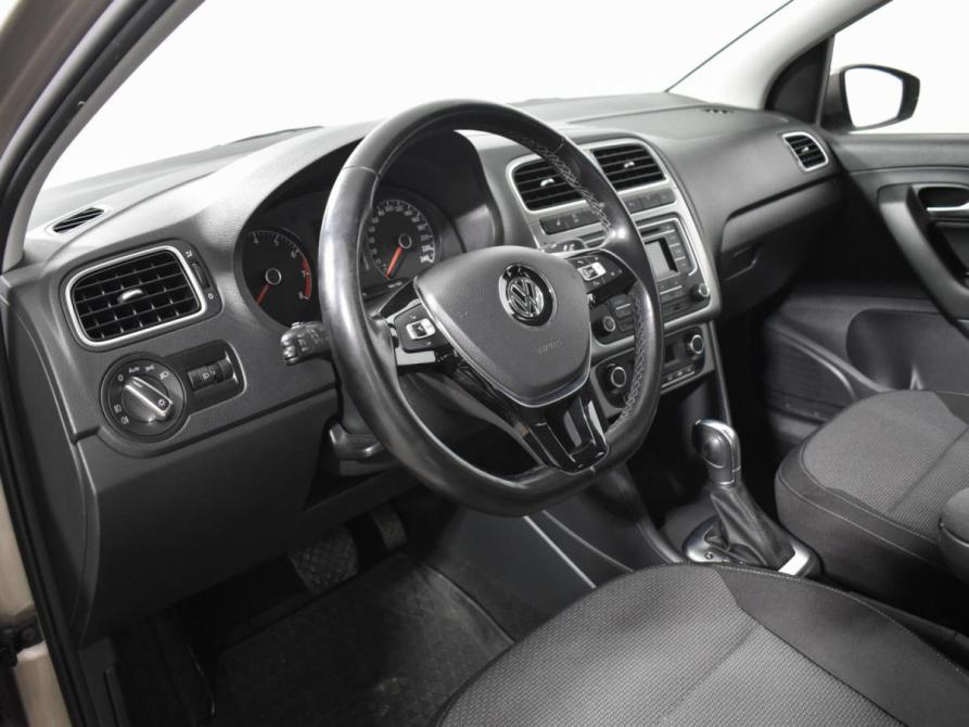 Volkswagen Polo V Рестайлинг Санкт-Петербург  - изображение 9