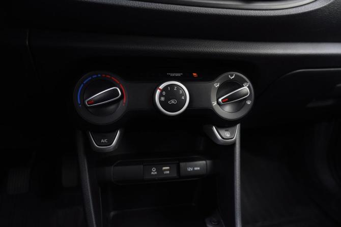 Kia Picanto III с пробегом 2018 года, цена 973 000 рублей, 75735 км, хэтчбек, Автокод Объявления