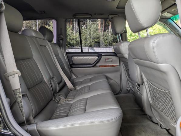 Toyota Land Cruiser 100 Series Рестайлинг 2 с пробегом 2005 года, цена 1 999 900 рублей, 302000 км, внедорожник, Автокод Объявления