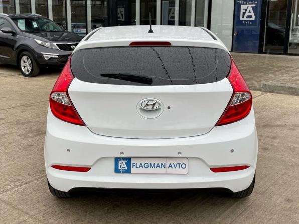 Hyundai Solaris I с пробегом 2014 года, цена 690 000 рублей, 196000 км, хэтчбек, Автокод Объявления
