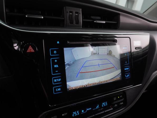 Toyota Corolla XI (E160 E170 E180) Рестайлинг 1 с пробегом 2018 года, цена 1 649 000 рублей, 105997 км, седан, Автокод Объявления