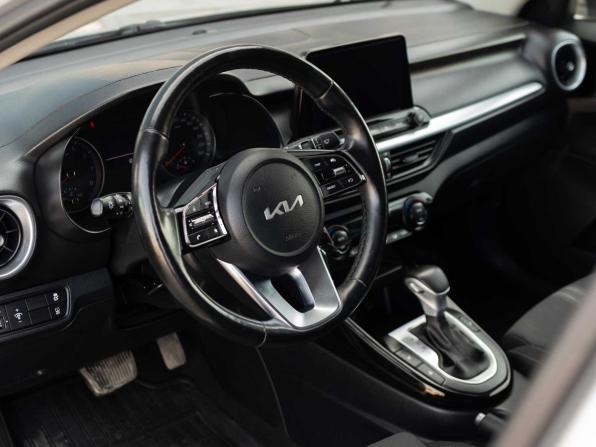 Kia Cerato IV Рестайлинг с пробегом 2021 года, цена 1 730 000 рублей, 121478 км, седан, Автокод Объявления