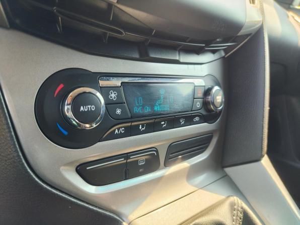 Ford Focus III с пробегом 2012 года, цена 705 400 рублей, 225000 км, хэтчбек, Автокод Объявления