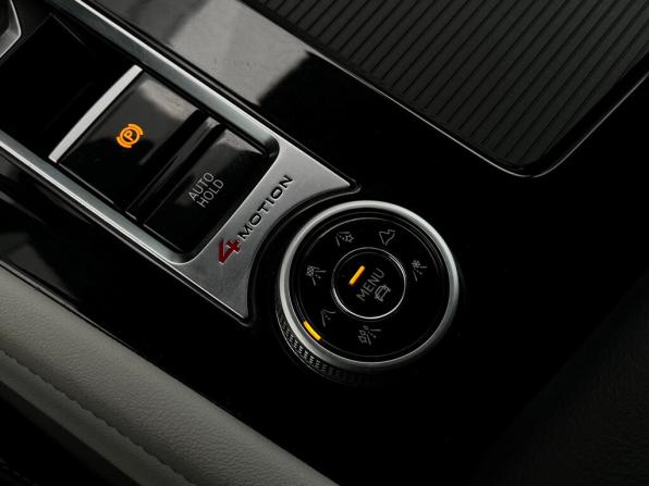Volkswagen Teramont I Рестайлинг (China Market) с пробегом 2025 года, цена 5 448 500 рублей, 27022 км, внедорожник, Автокод Объявления
