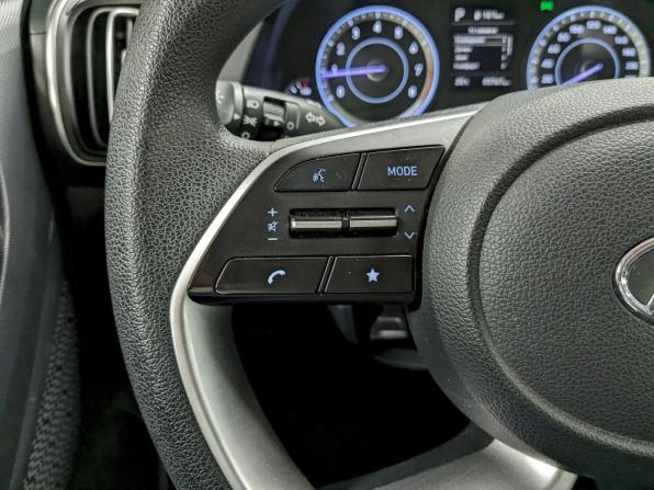 Hyundai Creta II с пробегом 2022 года, цена 1 940 000 рублей, 83765 км, внедорожник, Автокод Объявления