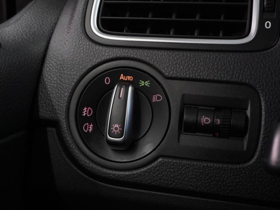 Volkswagen Polo V Рестайлинг Воронеж  - изображение 15