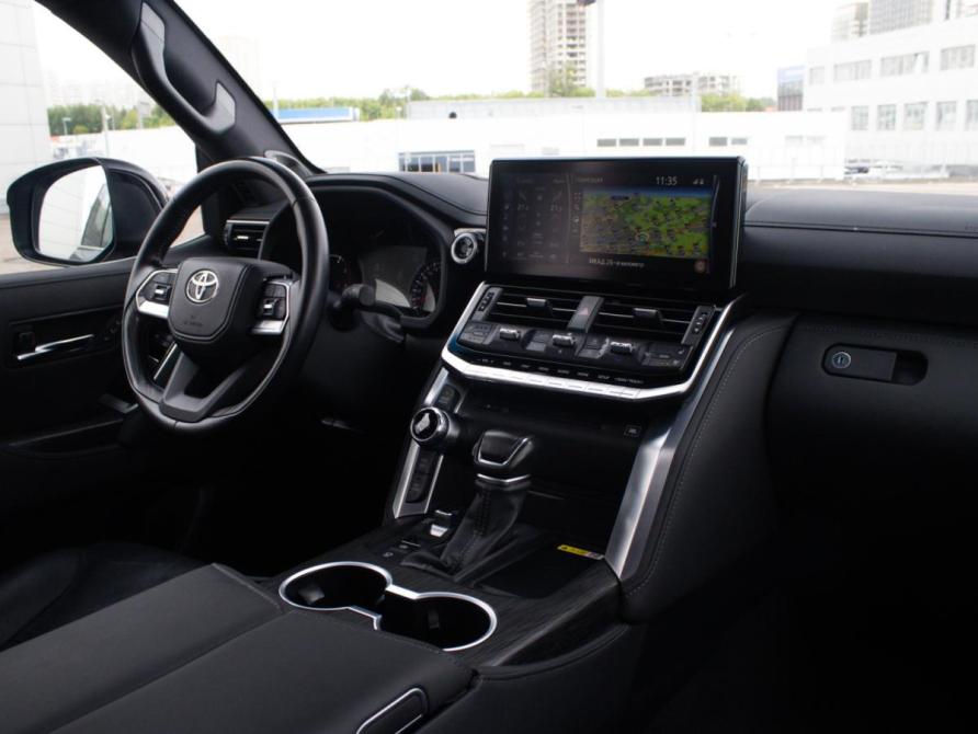 Toyota Land Cruiser 300 Series Москва  - изображение 17