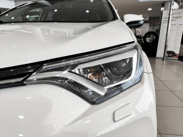 Toyota RAV4 IV (XA40) Рестайлинг с пробегом 2015 года, цена 2 499 000 рублей, 107518 км, внедорожник, Автокод Объявления