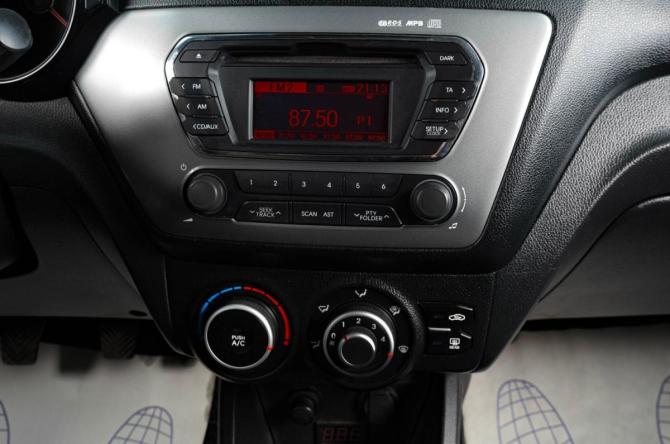 Kia Rio III с пробегом 2014 года, цена 849 000 рублей, 170000 км, хэтчбек, Автокод Объявления