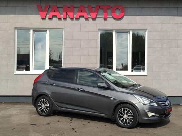 Hyundai Solaris I Рестайлинг с пробегом 2015 года, цена 835 000 рублей, 165937 км, хэтчбек, Автокод Объявления