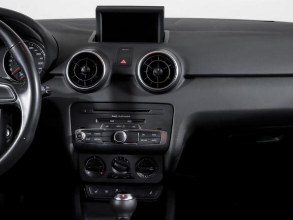 Audi A1 I (8X) с пробегом 2012 года, цена 999 999 рублей, 82410 км, хэтчбек, Автокод Объявления
