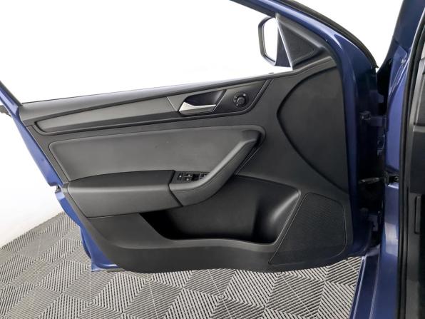 Volkswagen Polo VI с пробегом 2020 года, цена 1 290 000 рублей, 167534 км, лифтбек, Автокод Объявления