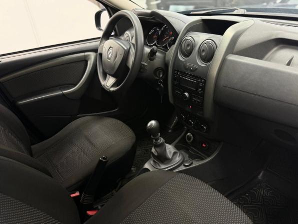 Renault Duster I Рестайлинг с пробегом 2015 года, цена 1 150 000 рублей, 100890 км, внедорожник, Автокод Объявления