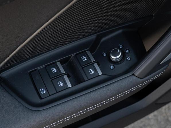 Audi A3 IV (8Y) Рестайлинг с пробегом 2025 года, цена 3 820 000 рублей, 65 км, хэтчбек, Автокод Объявления